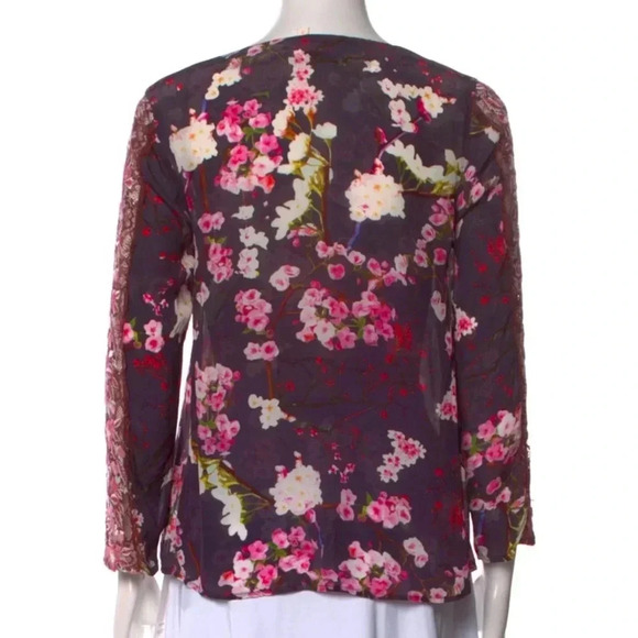 Rococco Sands Floral Print V-Neck Blouse Size: S - Picture 3 of 3